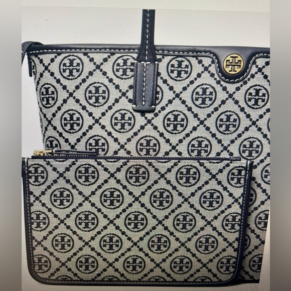 TORY BURCH T MONOGRAM ZIP TOTE - Picture 3 of 16